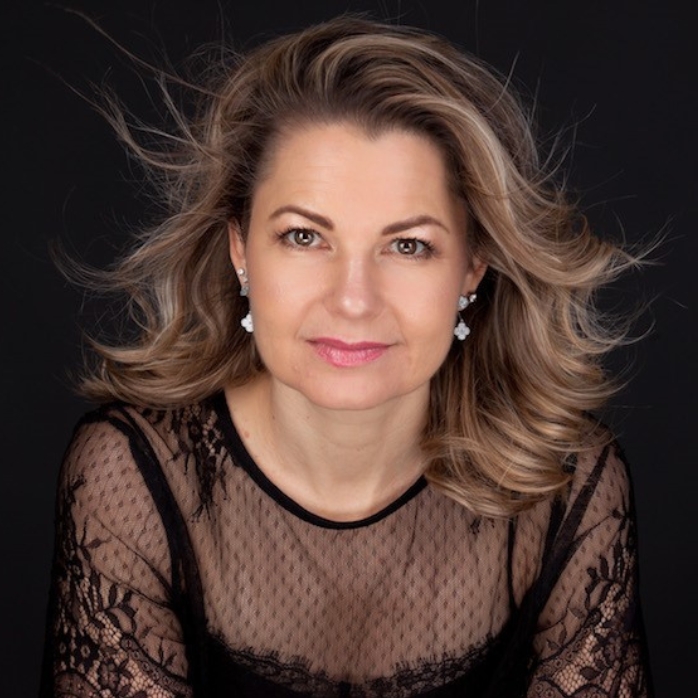 Navigating Menopause: Symptoms, Stages, and Holistic Support with Zora Benhamou